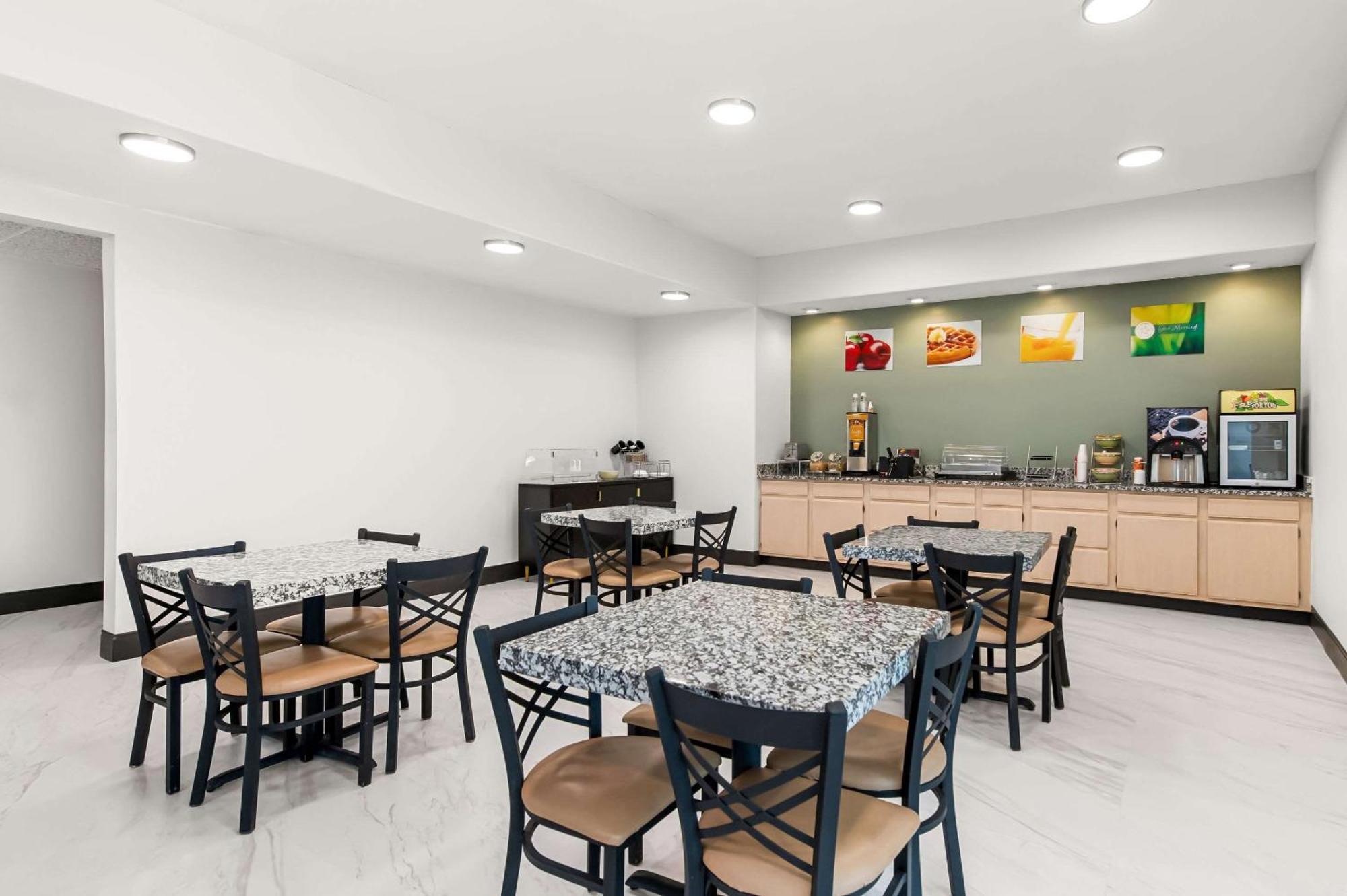 Quality Inn & Suites Kilgore-Longview Exteriör bild