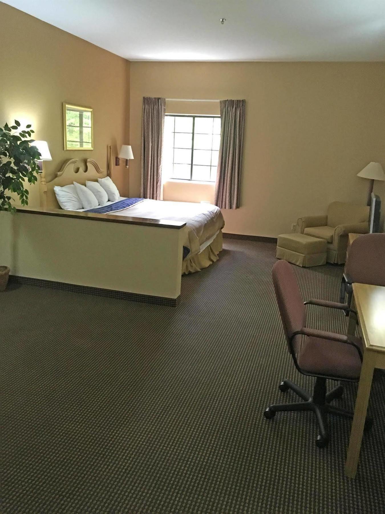Quality Inn & Suites Kilgore-Longview Exteriör bild
